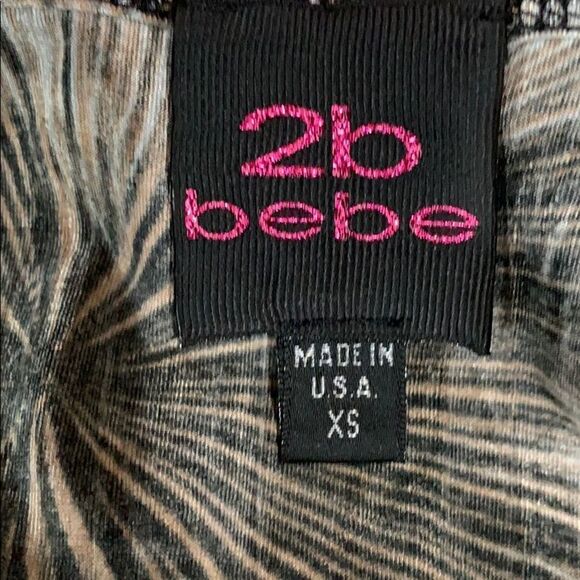 Bebe Dress, Abstract Design Pockets XS - Picture 4 of 5